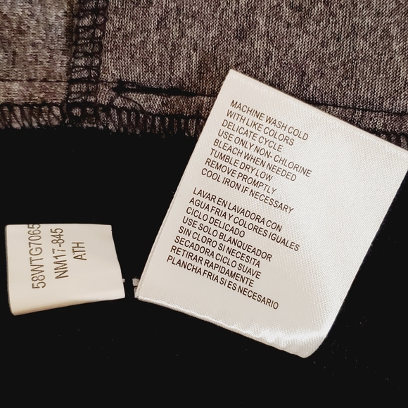 Official NBA Atlanta Hawks Women's Quilted Jacket - Picture 6 of 15